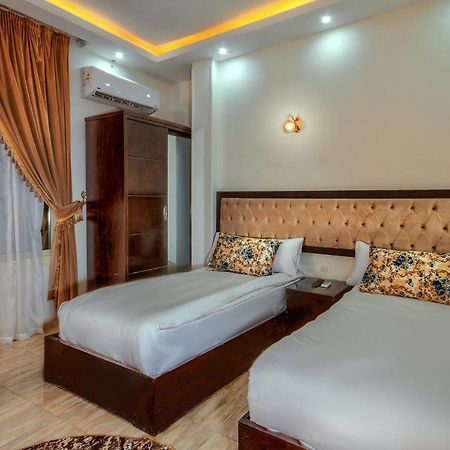 Tut Pyramids View Hotell Kafret el-Gabal Eksteriør bilde