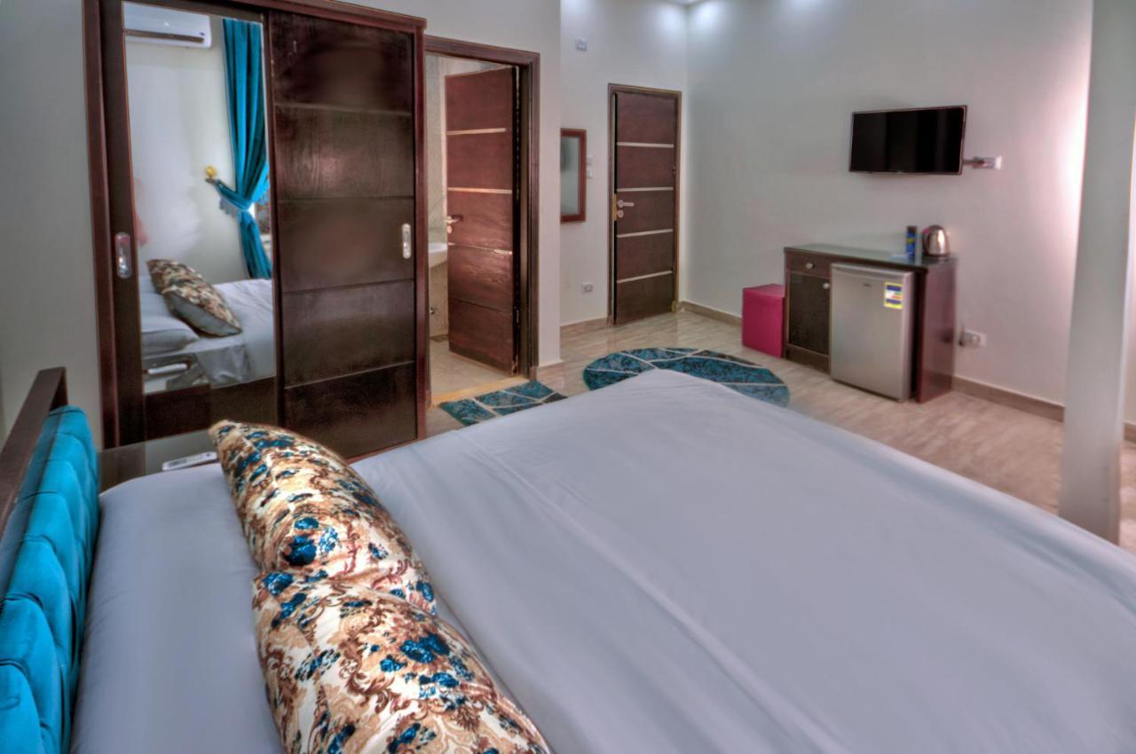 Tut Pyramids View Hotell Kafret el-Gabal Eksteriør bilde