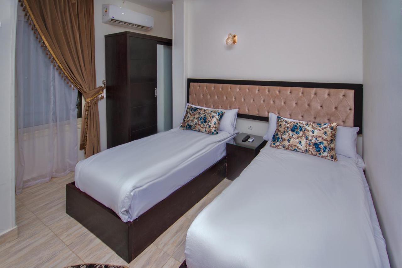 Tut Pyramids View Hotell Kafret el-Gabal Eksteriør bilde