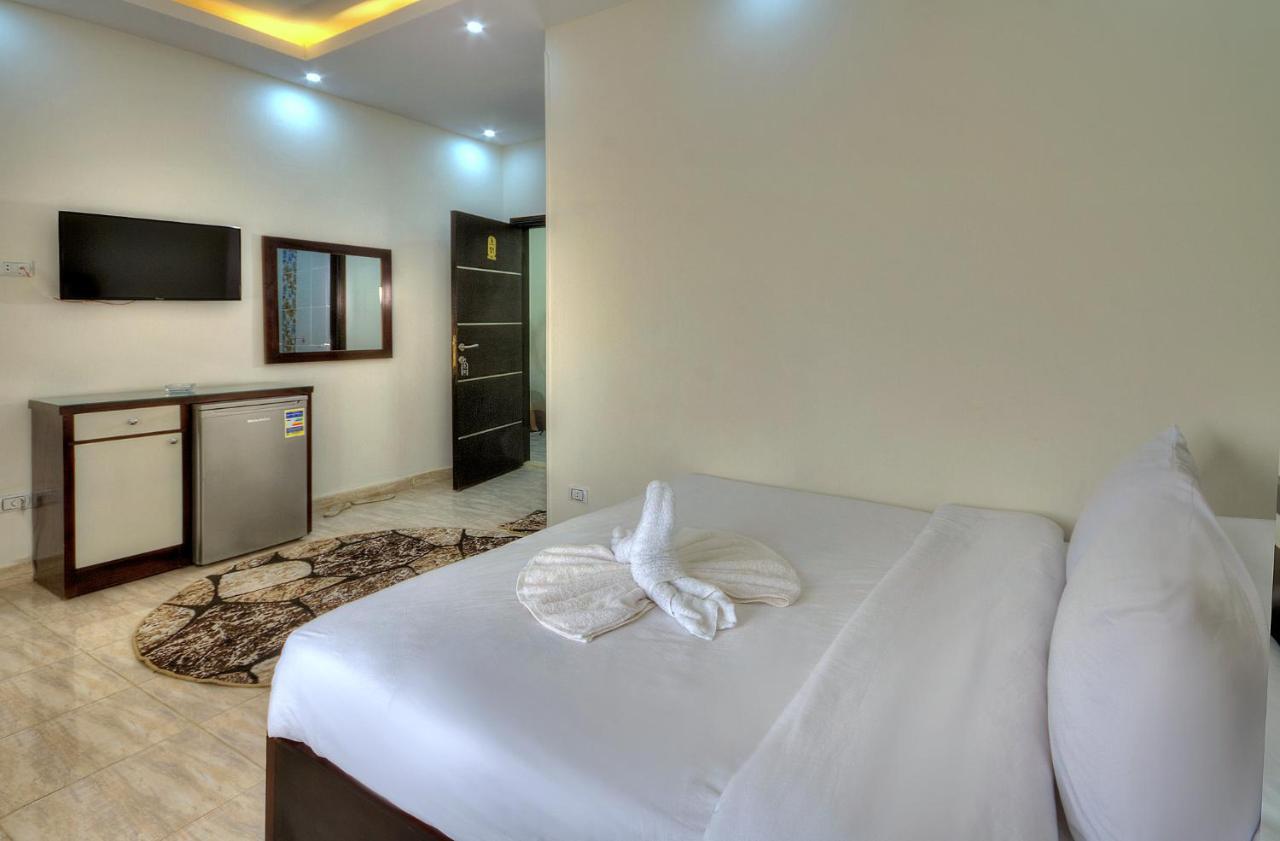 Tut Pyramids View Hotell Kafret el-Gabal Eksteriør bilde