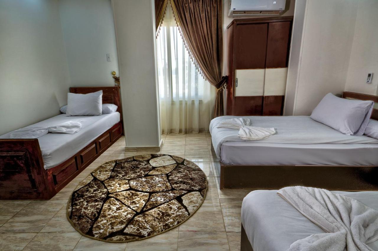 Tut Pyramids View Hotell Kafret el-Gabal Eksteriør bilde