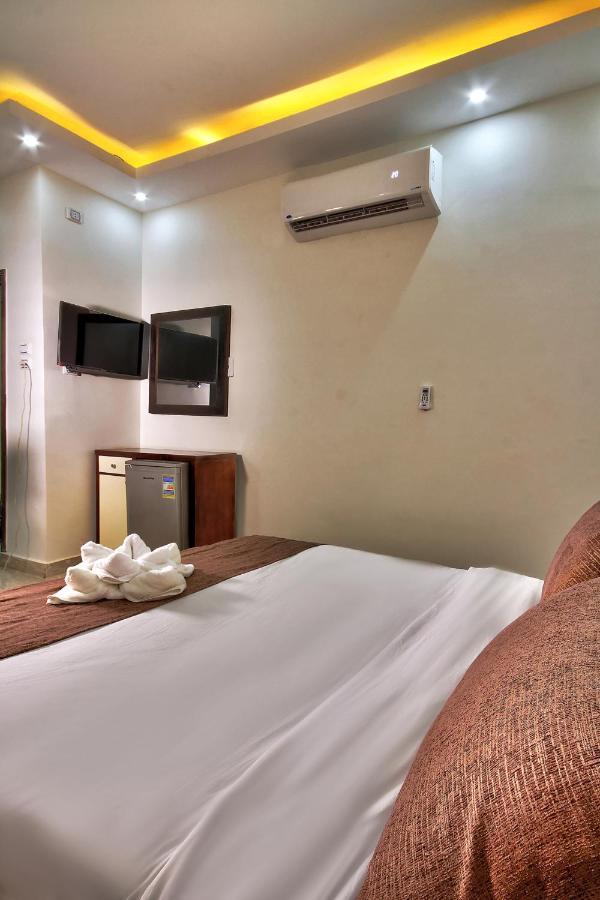 Tut Pyramids View Hotell Kafret el-Gabal Eksteriør bilde