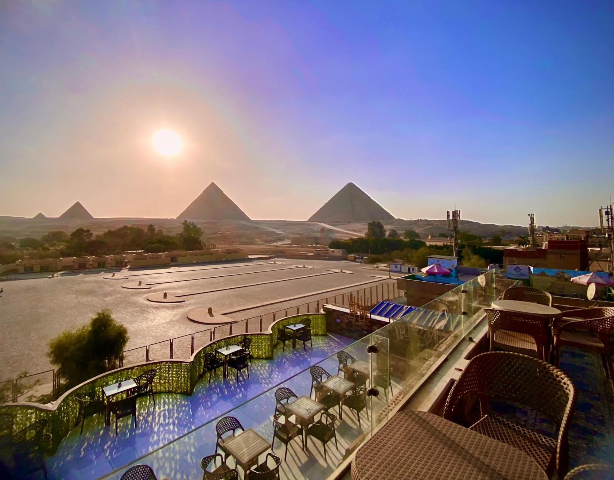 Tut Pyramids View Hotell Kafret el-Gabal Eksteriør bilde